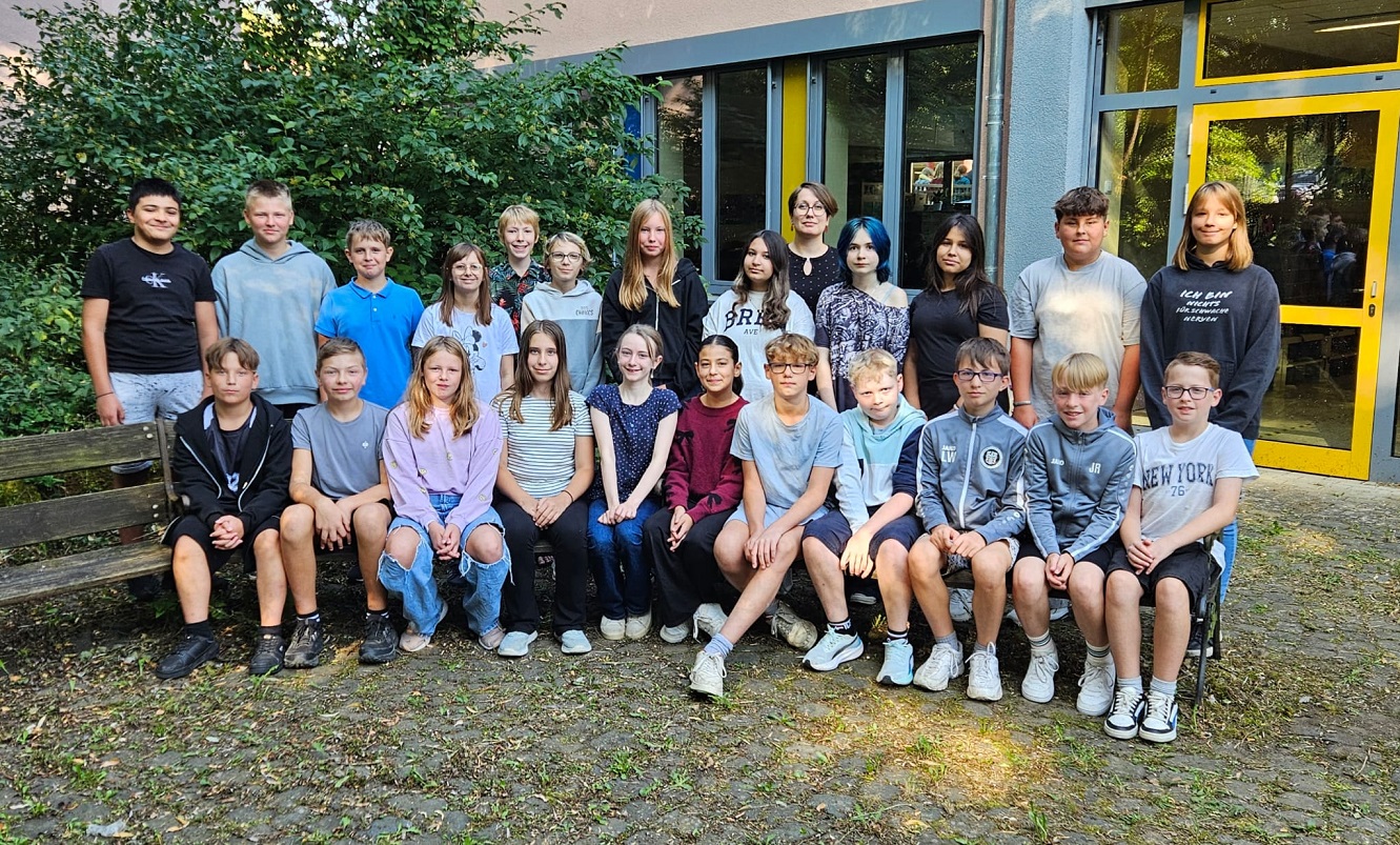 F6A Frau Debus