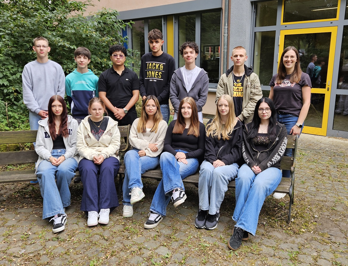 Die Klasse R10a mit Frau Beck